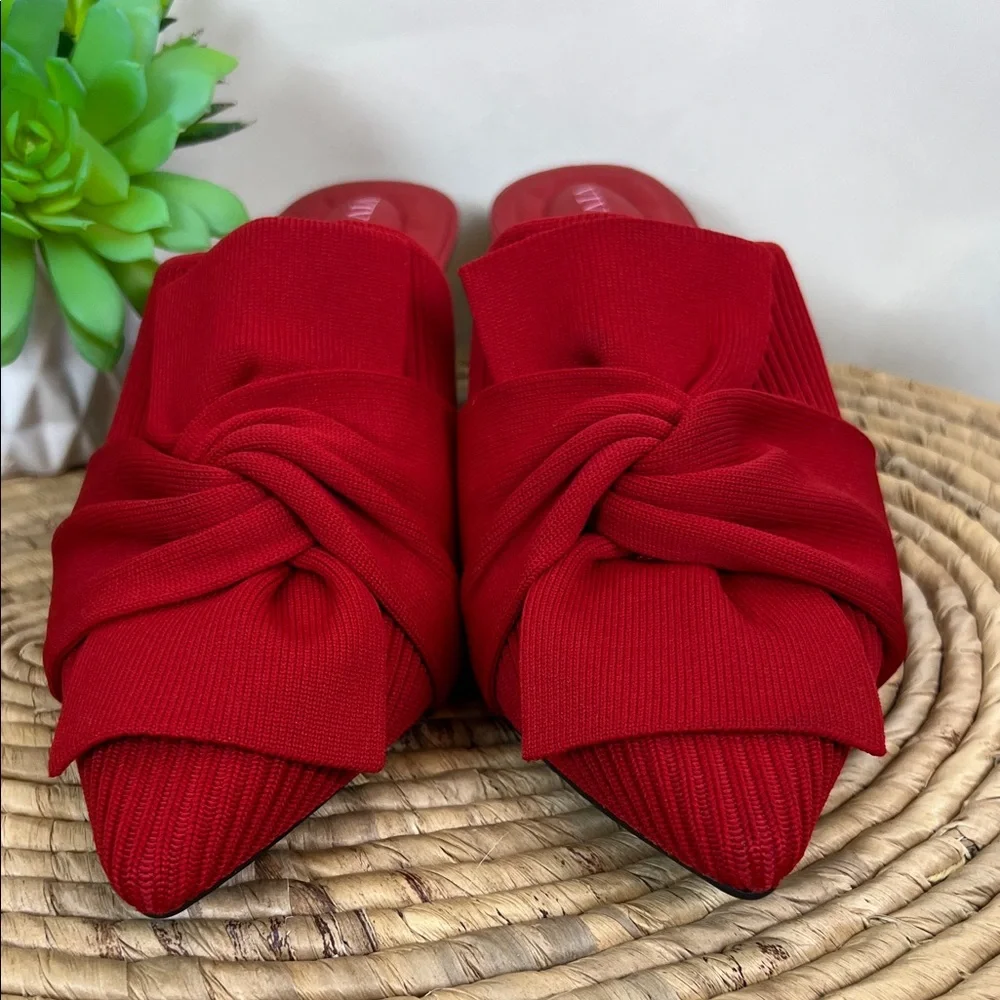 NWOT Vivaia Pointed Toe Yaffa Wedge Mule Sandals Red - Picture 2 of 11